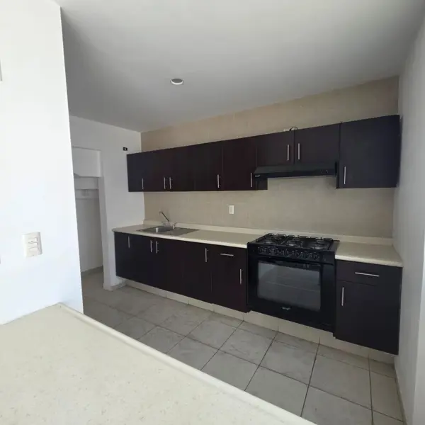Casa en renta en Residencial Puerta de Piedra, Celaya — foto 3 de 14