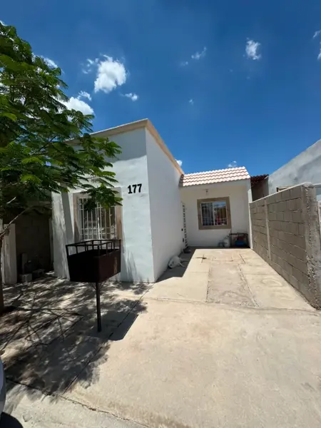 Casa en venta en Parajes del Bosque, Torreón — foto 3 de 14