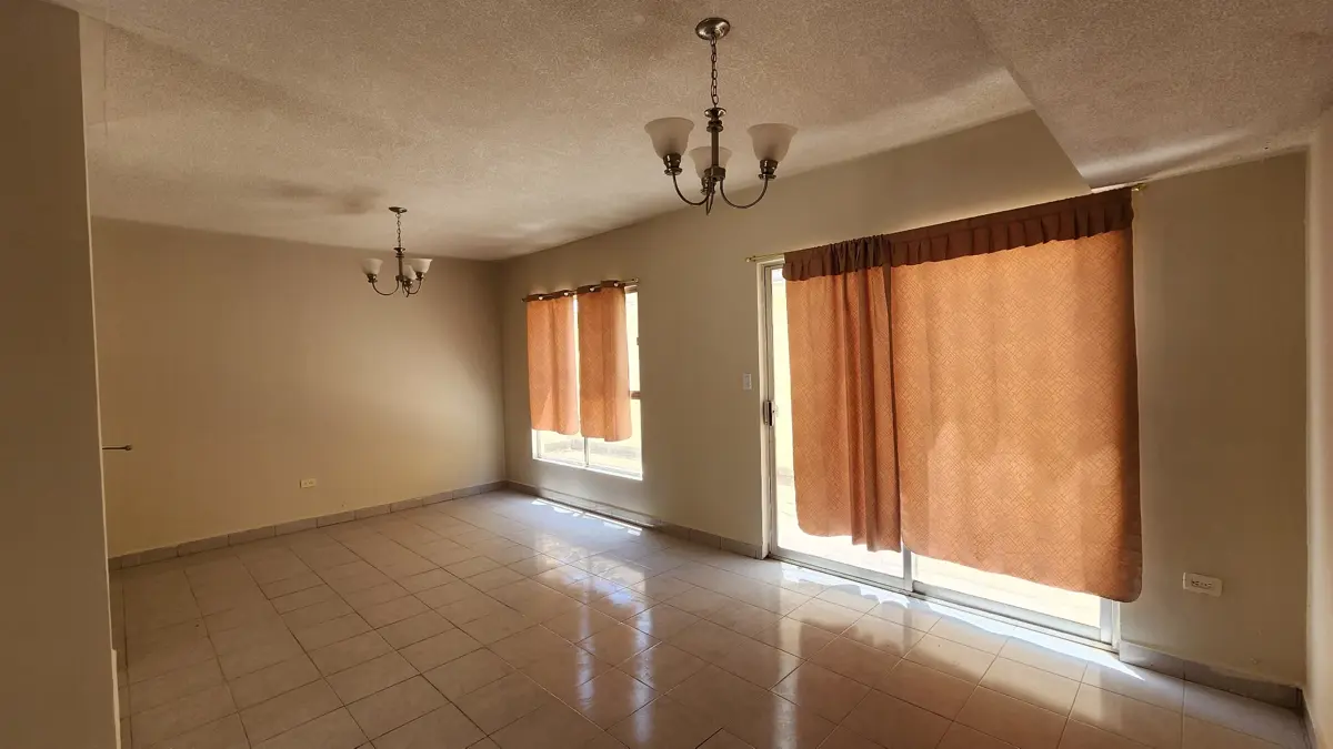 Vista 4 de Casa en Venta en Monterreal