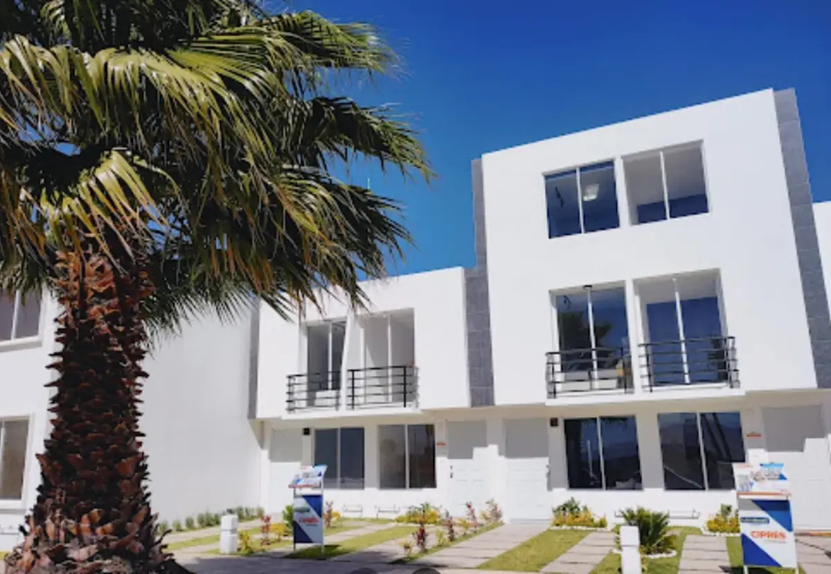 Casa en venta en Los Héroes Chalco III, Chalco — foto 1 de 13
