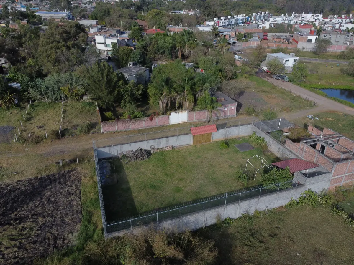Terreno en venta en San Isidro Itzicuaro, Morelia — foto 1 de 17
