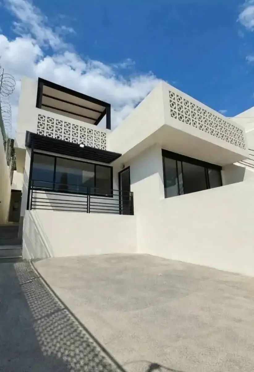 Casa en venta en Jardines de Cuernavaca, Cuernavaca — foto 1 de 17