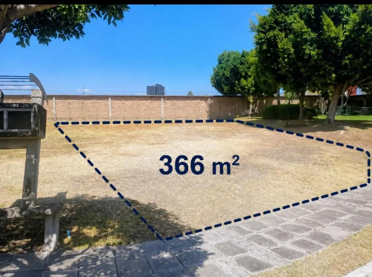 Terreno en venta en Rincón de Atlixcayotl, San Andrés Cholula — foto 1 de 7