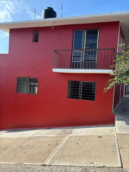 Casa con excelente ubicacion