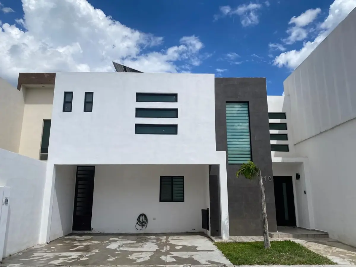 Casa en venta en Privanzas del Campestre, Arteaga — foto 1 de 40