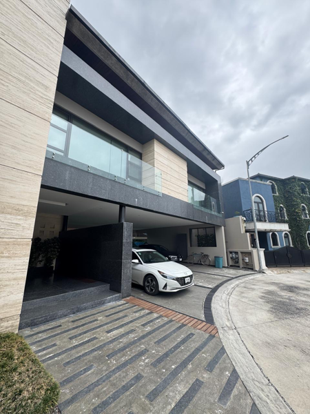 Casa en venta en Hacienda San Antonio, Metepec — foto 2 de 47