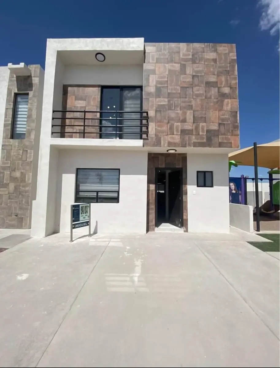 Casa en venta en Valle de los Almendros, Torreón — foto 1 de 21