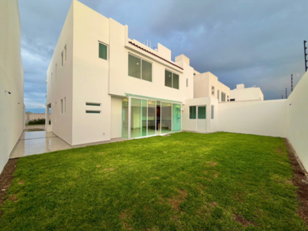 Casa en venta en San Salvador Tizatlalli, Metepec — foto 3 de 24