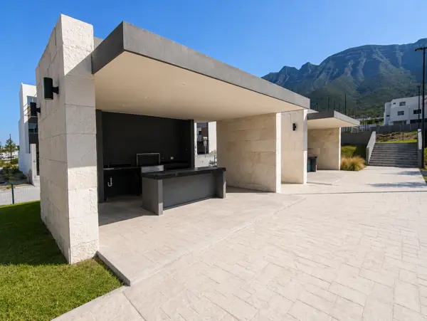 Terreno en venta en Porto Cumbres, García — foto 3 de 7