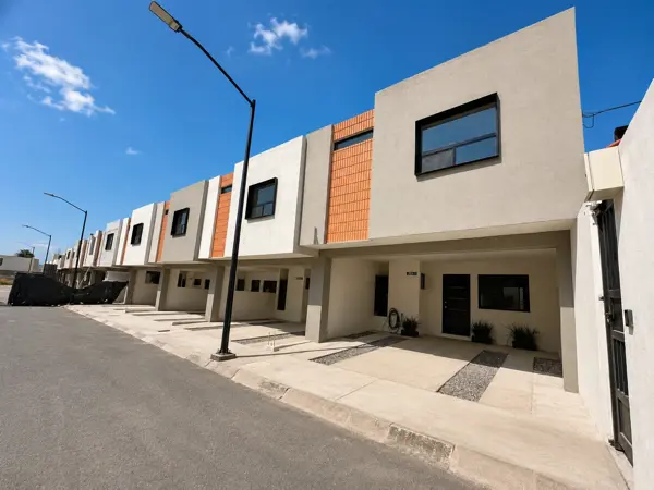 VENTA DE CASAS AL ORIENTE DE SALTILLO!!!