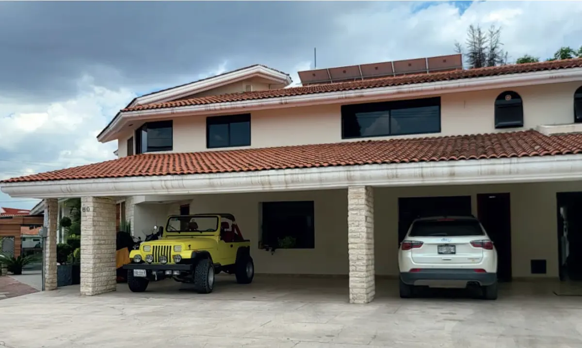 Casa en renta en Residencial el Campanario, San Pedro Cholula — foto 1 de 26