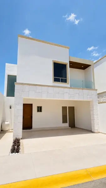 Casa en venta en Los Viñedos, Torreón, con balcón