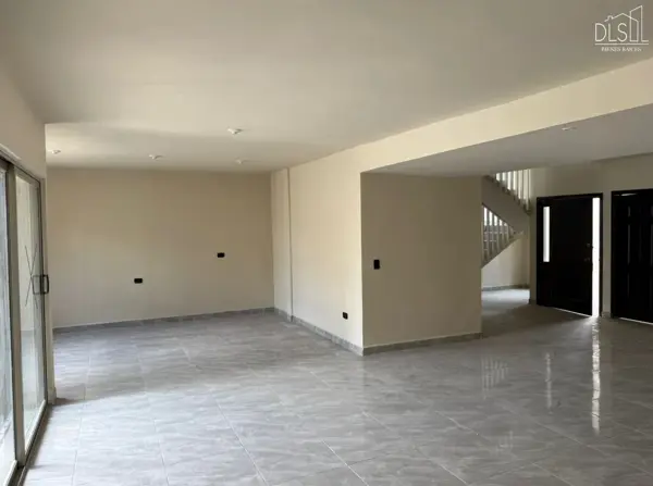 Casa en venta en Nueva Republica, Piedras Negras — foto 3 de 11