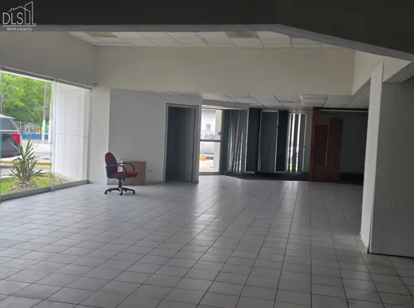 Edificio en renta en Piedras Negras Centro, Piedras Negras — foto 2 de 9
