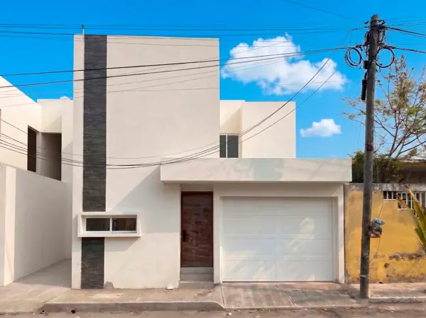 Casa en venta en Graciano Sánchez Romo, Boca del Río — foto 2 de 11