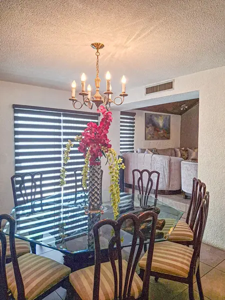 Casa en venta en Valle de Chipinque, San Pedro Garza García — foto 2 de 10