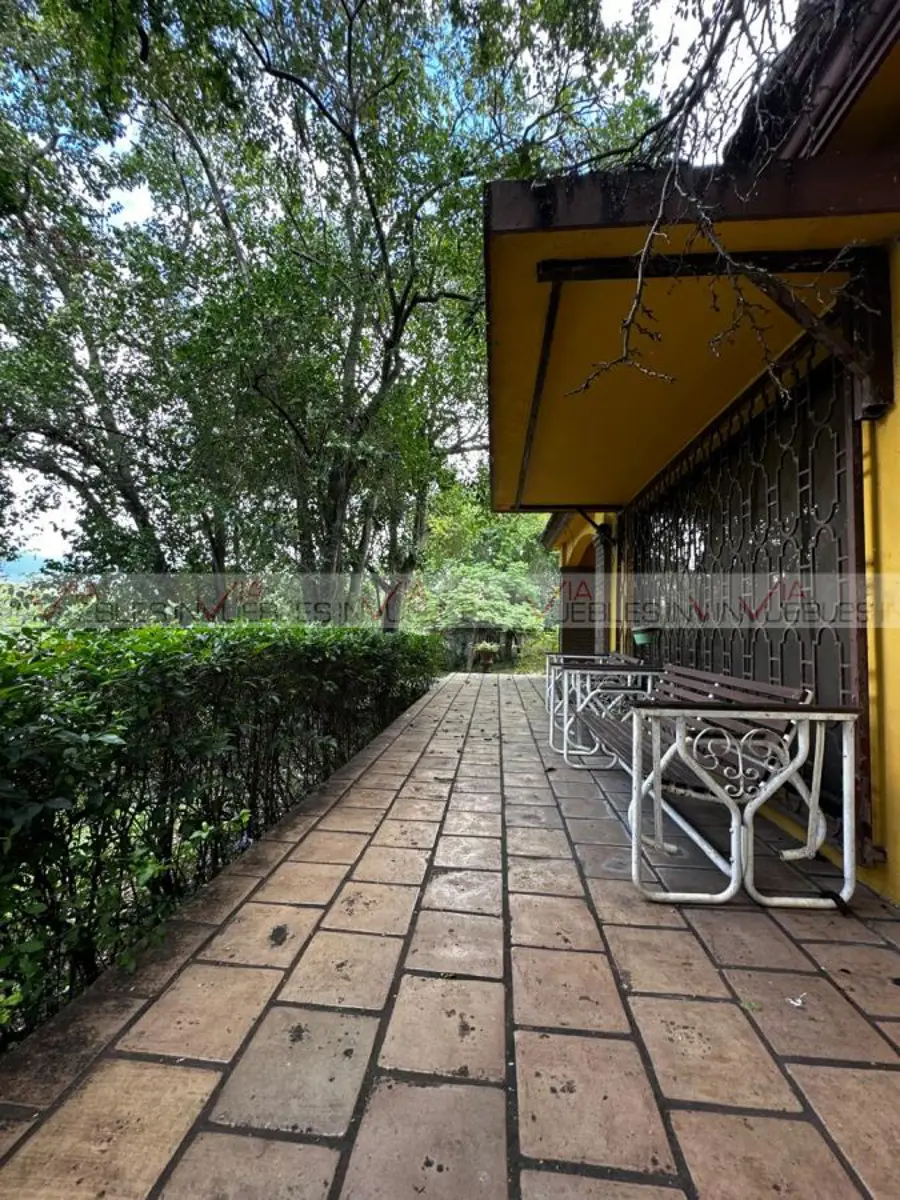 Casa en venta en Huajuquito o los Cavazos, Santiago — foto 1 de 20