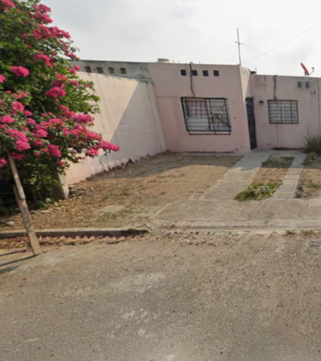 Casa en venta en Colinas de Santa Fe, Veracruz — foto 1 de 7