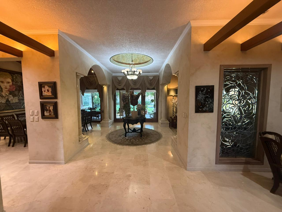 Vista 2 de SAN ISIDRO CASA EN VENTA