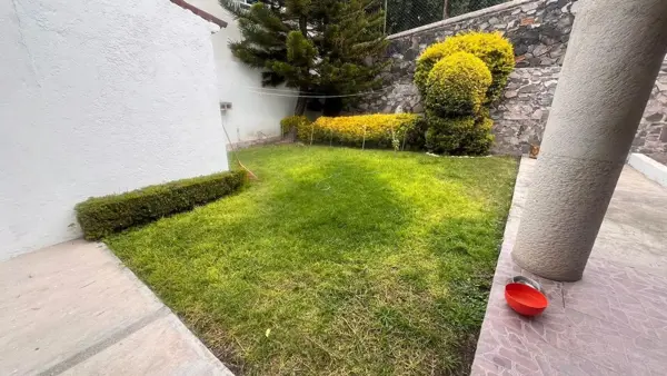 Casa en venta en Colinas del Bosque III, Corregidora — foto 2 de 15