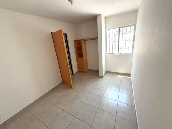 Casa en venta en Oceanía, Saltillo — foto 2 de 19