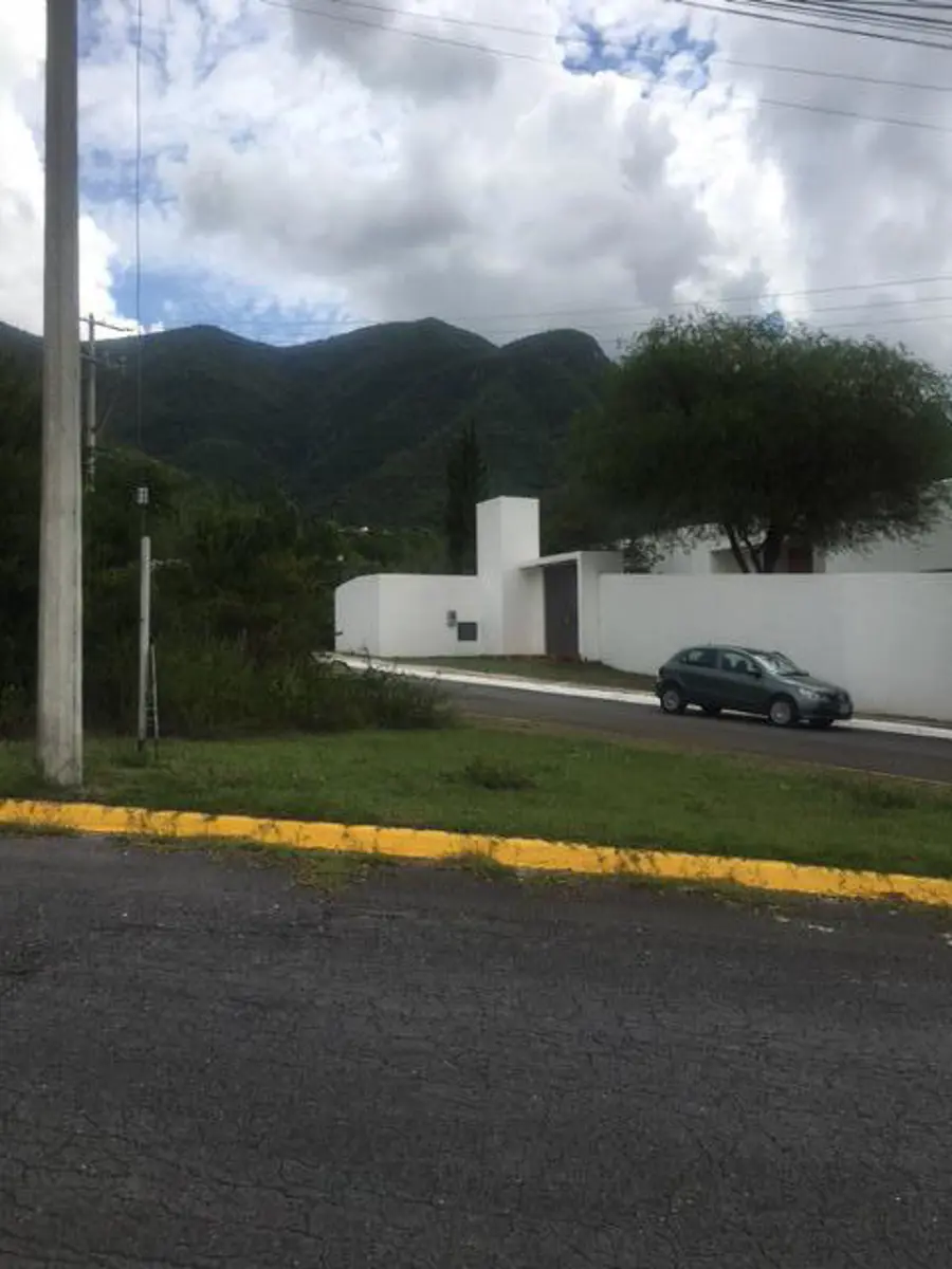Terreno en venta en Campestre Los Cristales, Monterrey — foto 1 de 4