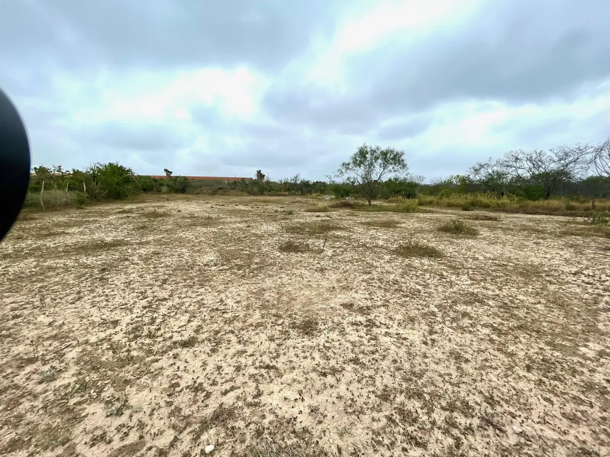 Terreno en venta en Sin colonia, Salinas Victoria — foto 1 de 3