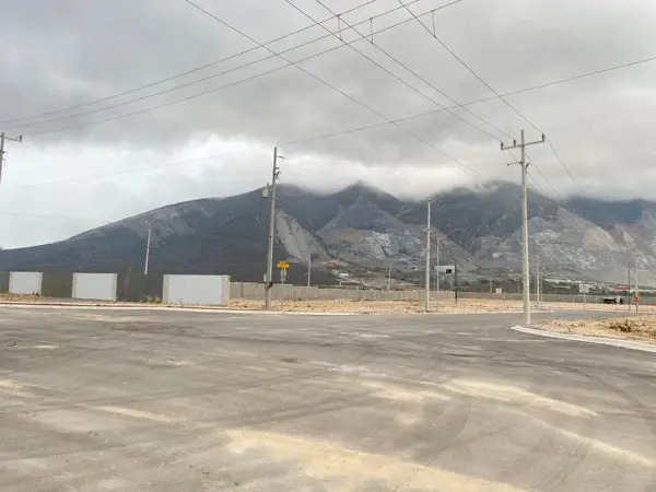Terreno en venta en Sin colonia, Santa Catarina — foto 3 de 3