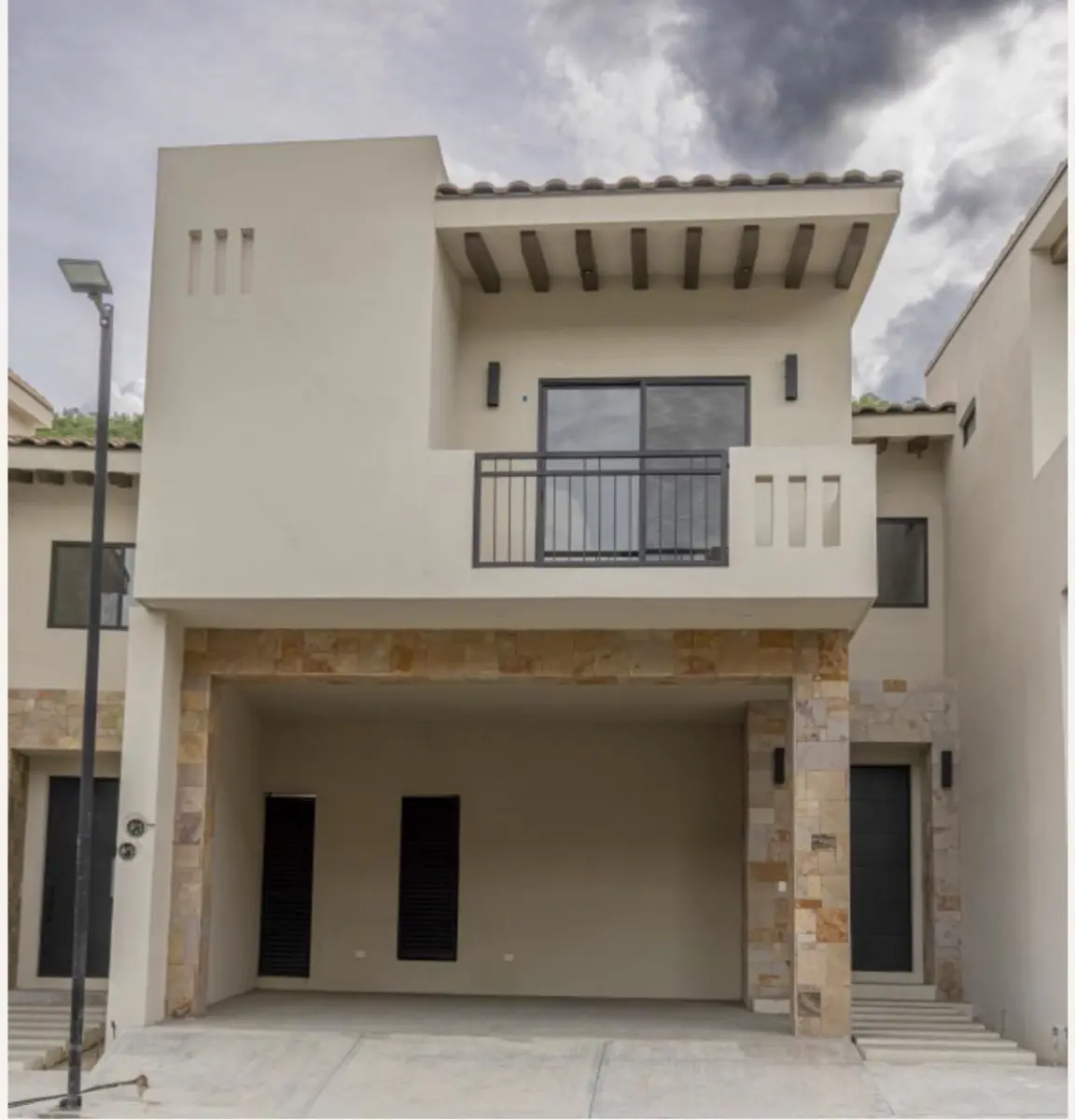 Casa en venta en Los Rodriguez, Santiago — foto 1 de 9