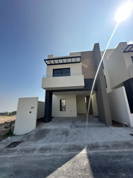 Casa en venta en Solana Residencial, García — foto 3 de 14