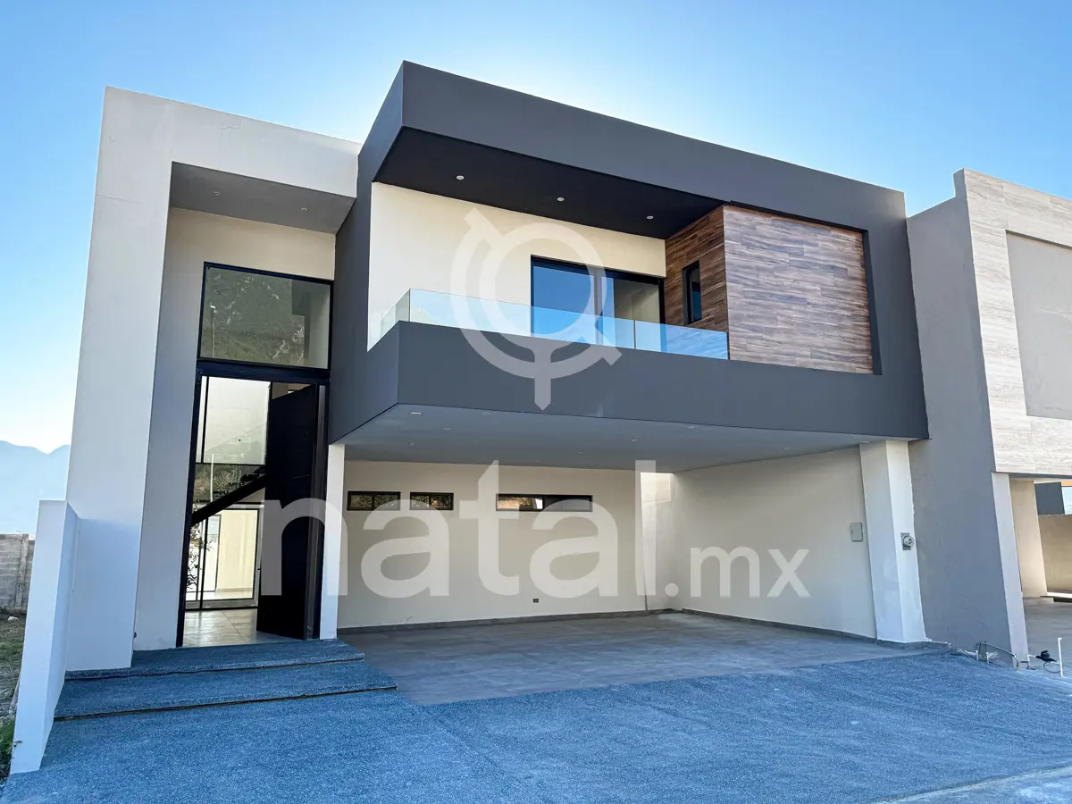 Casa en venta en Bosques de las Misiones, Santiago — foto 1 de 33