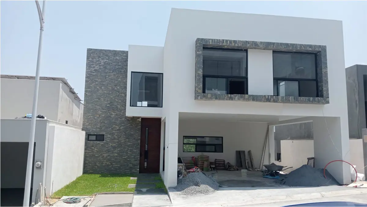 Casa en venta en El Barro, Monterrey — foto 1 de 31