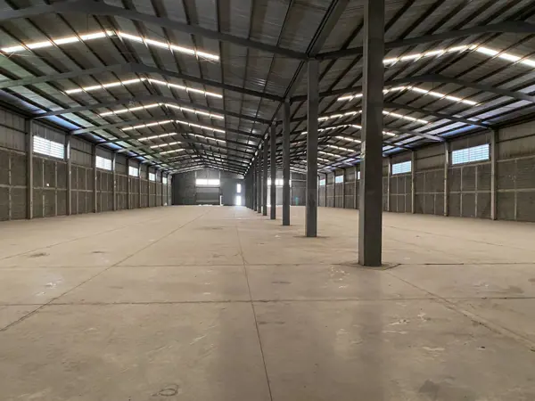 BODEGA carretera laredo SALINAS VICTORIA RENTA