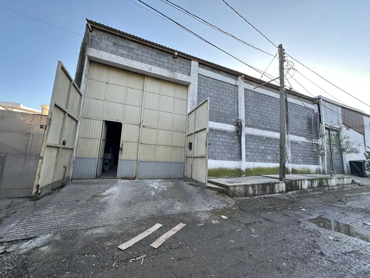 Bodega en venta en Industrial la Silla, Guadalupe — foto 1 de 16