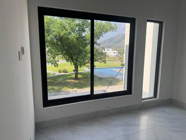 Casa en venta en Los Cristales, Monterrey — foto 2 de 16