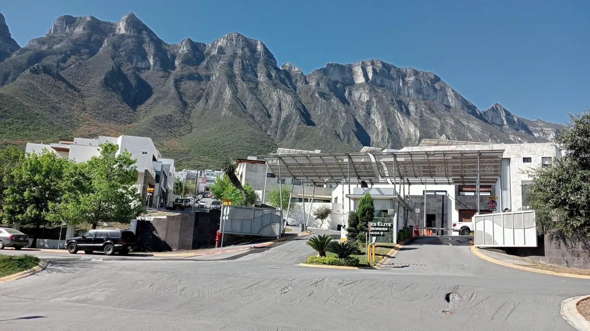 CASA CIMA DEL BOSQUE CUMBRES ELITE MONTERREY VENTA CASA CIMA DEL BOSQUE CUMBRES ELITE MONTERREY VENTA