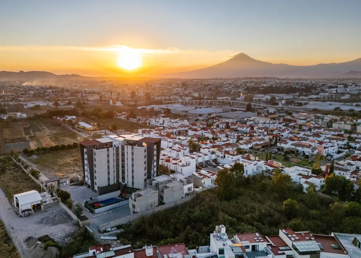 Departamento en venta en San Bernardino Tlaxcalancingo, San Andrés Cholula — foto 1 de 23