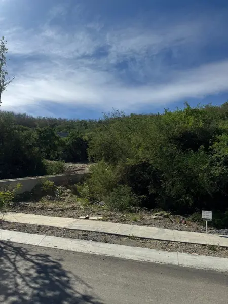 TERRENO VENTA SIERRA ALTA CARRETERA NACIONAL