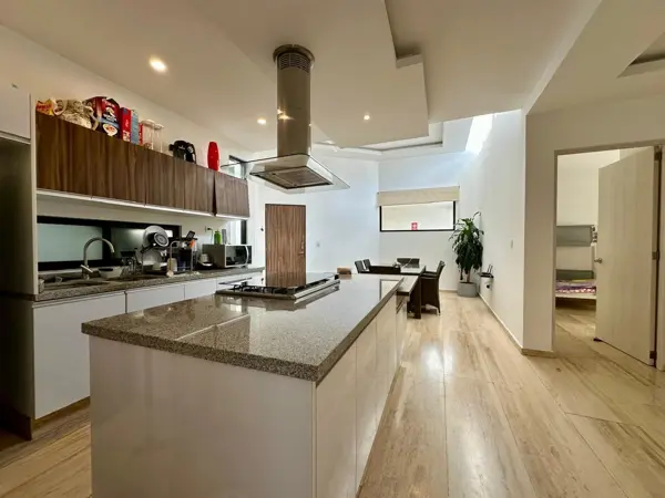 Departamento en venta en Fraccionamiento Lomas de  Angelópolis, San Andrés Cholula — foto 3 de 25