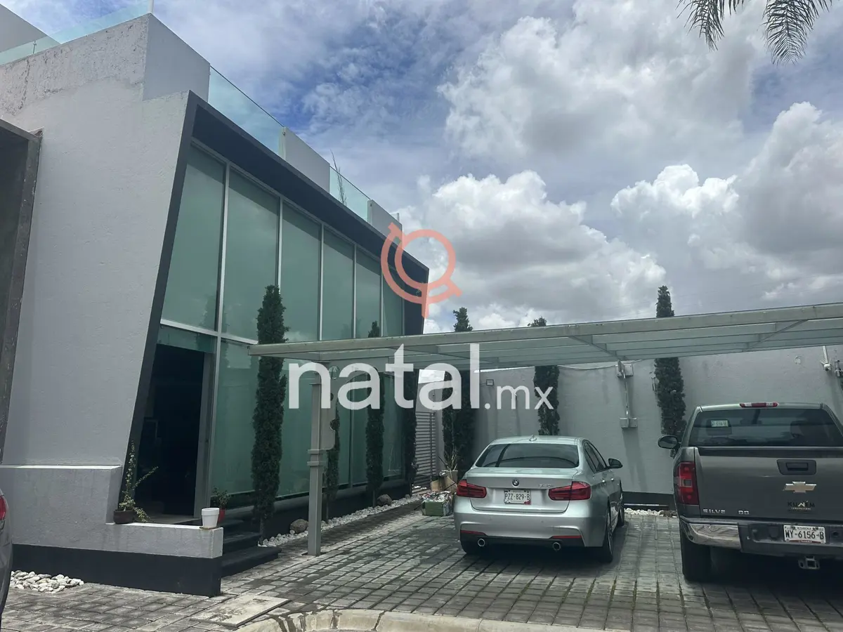 Casa en venta en Residencial Santiago Momoxpan, San Pedro Cholula — foto 1 de 25