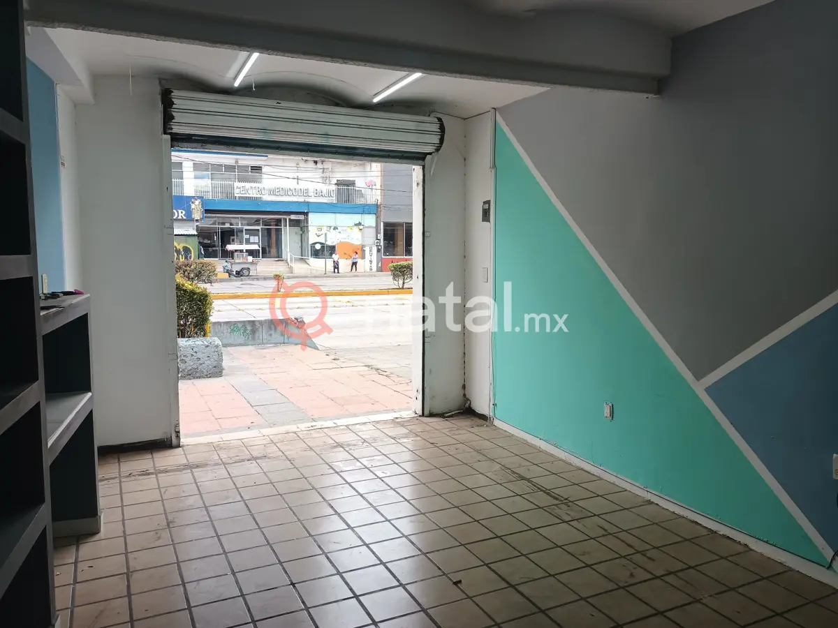 Local en renta en Centro, León — foto 1 de 11