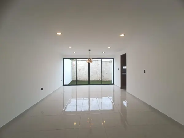 Casa en venta en Fraccionamiento Lomas de  Angelópolis, San Andrés Cholula — foto 3 de 24