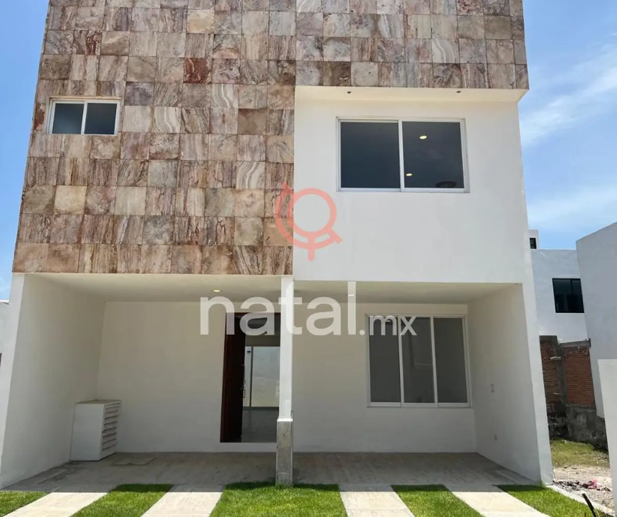 Casa en venta en San Juan Cuautlancingo Centro, Cuautlancingo — foto 1 de 24