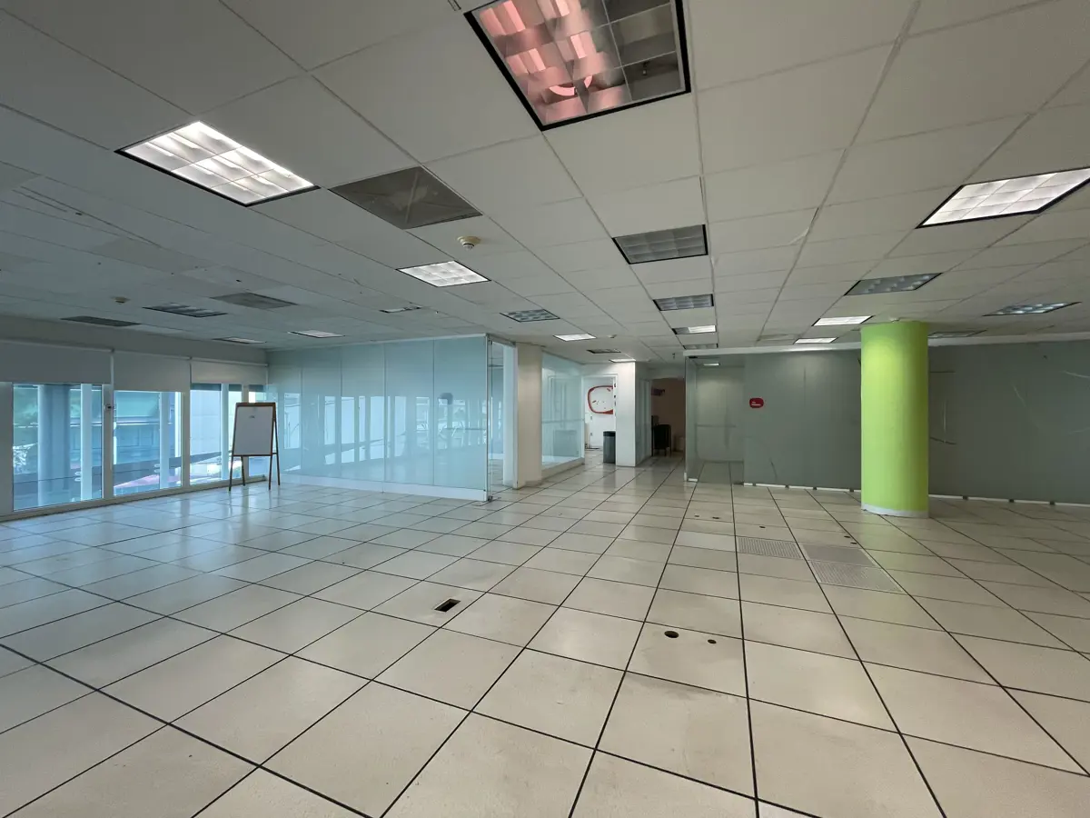 Oficina en venta en Santa Maria, Monterrey — foto 1 de 30