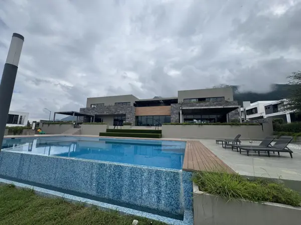 Casa en venta en Fraccionamiento Bosques de las Misiones Sector Encino, Santiago — foto 2 de 26