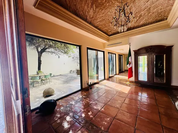 Casa en venta en Hacienda San Agustin, San Pedro Garza García — foto 3 de 31