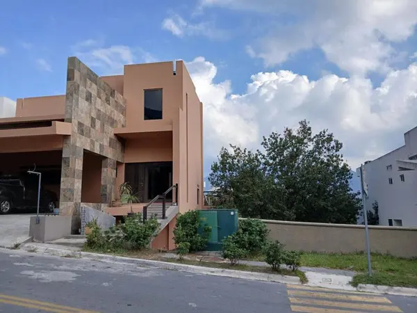Casa en venta en Sierra Alta, Monterrey — foto 3 de 10