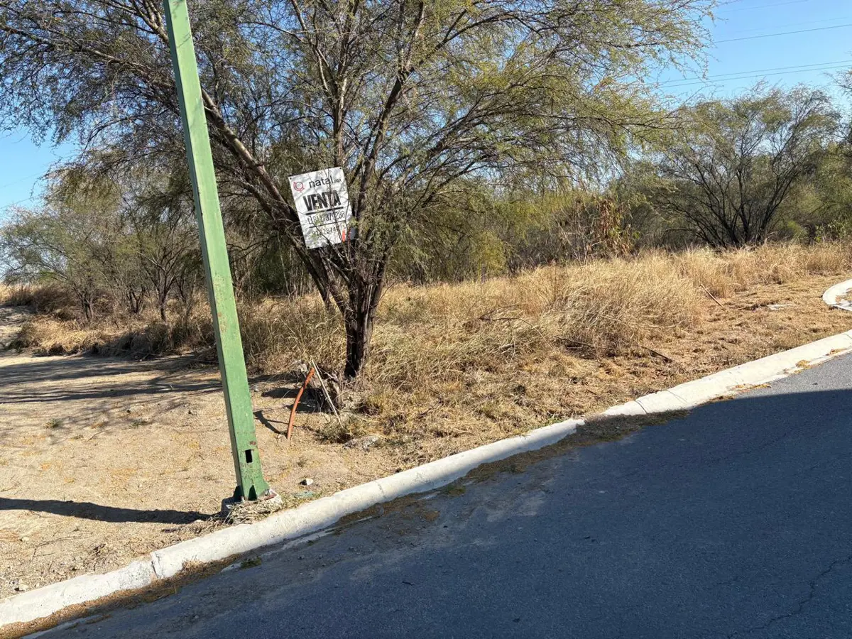 Terreno en venta en Las Cruces Residencial Club de Golf, Apodaca — foto 1 de 16