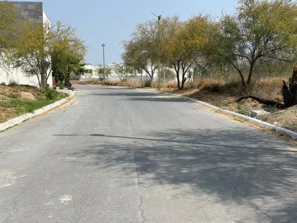 Terreno en venta en Las Cruces Residencial Club de Golf, Apodaca — foto 2 de 16