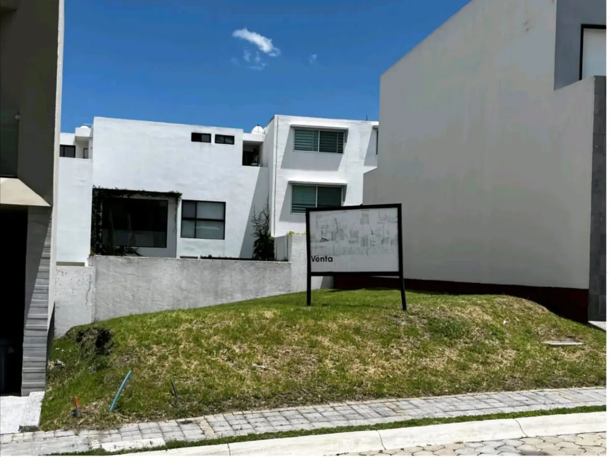 Terreno en venta en Lomas de Angelópolis, Ocoyucan — foto 1 de 9